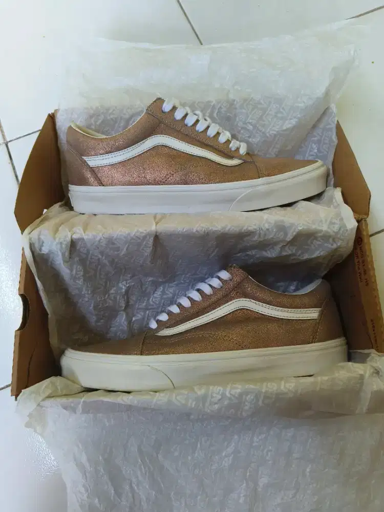 Vans Old Skool Rose Gold Size 42 jarang banget dipakai