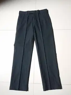 celana hitam uniqlo