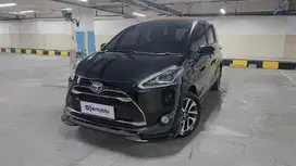 Pajak Panjang Toyota Sienta  1.5 Q Bensin-AT 2017 Hitam