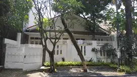 Jual Rumah dalam komplek pakubuwono Dempo Jaksel