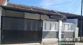 Disewakan Rumah Siap Huni di Taman Kopo Indah 1