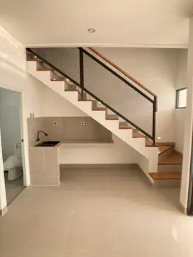 Siap Huni Dijual Rumah 2 Lantai Mewah Bebas Banjir (CGV) Jakarta Timur
