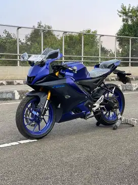 DP 700 RIBU Yamaha R15 V4 Connected 2023 Cash/Kredit