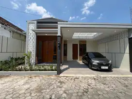 RUMAH BARU MEWAH  MODERN ESTETIK DI SUMBERADI MLATI SLEMAN