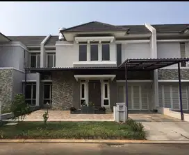 Rumah 2 Lantai Cluster Helios Suvarna Sutera Cikupa Tangerang