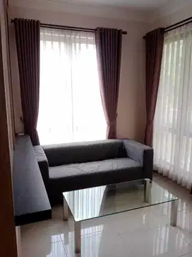Disewakan Rumah Cantik Di Podomoro Cluster Amagriya Eka
