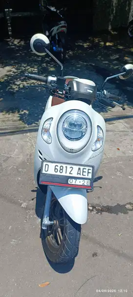 Scoopy Prestige 2023 Putih Mulusss KM Rendah