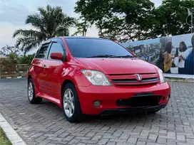 Toyota Ist CBU Automatic 2004