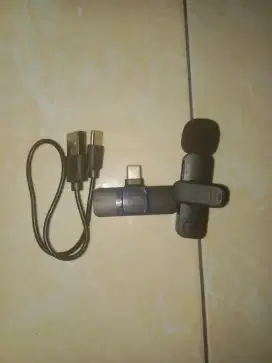 Mikrofon Nirkabel lavalier mudah di pakai Tipe C and iphone k8-wiress
