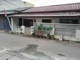 Rumah Hoex Strategis dekat kelurahan Pondok Ranggon Jakarta Timur