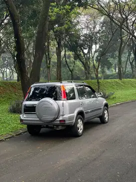 Honda CR-V 2001 Bensin