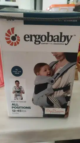 Gendongan bayi merk Ergobaby