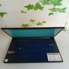 Asus Vivobook Go E1404 AMD Ryzen 3 7320 8/256 Gb