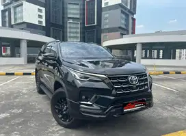 Toyota Fortuner GR 2.8 2022