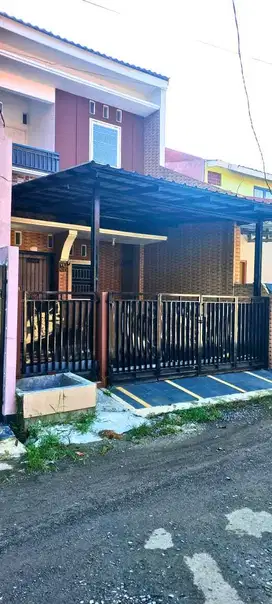 Dijual Rumah Cantik Siap Huni 2 LT Hrg Istimewa Di Bukit Cimanggu City