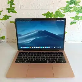 Apple macbook air 2019 core i5 8/128 Gb