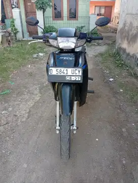 Honda supra x2002