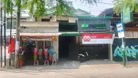 DIJUAL RUMAH (termasuk Kost 8 pintu + 2 ruko)strategis Tanjung Priok