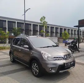 Murah CityCar Berkualitas Terjangkau Nissan Grand Livina X Gear 2013
