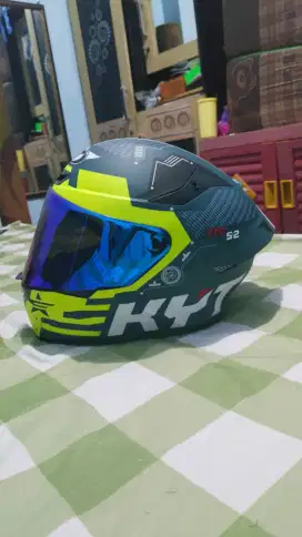 Helm Kyt TTC terbaru