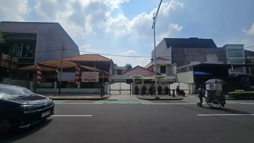 Dijual Rumah Secondary di Area Senopati Jakarta Selatan