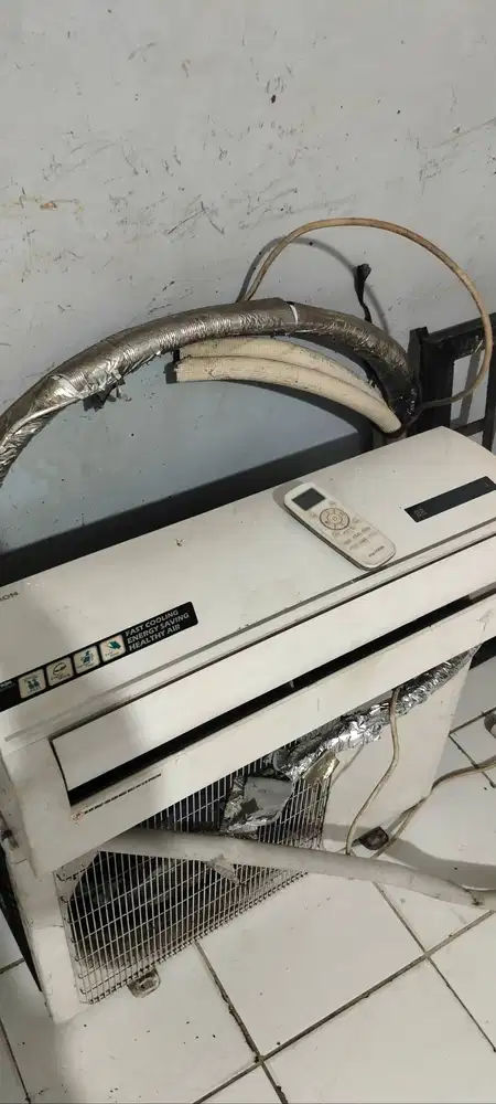 AC Politron 1pk listrik 700watt