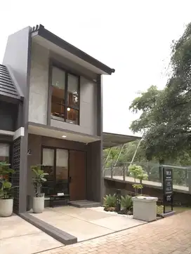 RUMAH DIJUAL DI SPRING GARDEN SENTUL CITY BOGOR