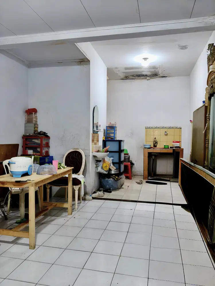 Dijual rumah taman palem lestari KT2 2lantai