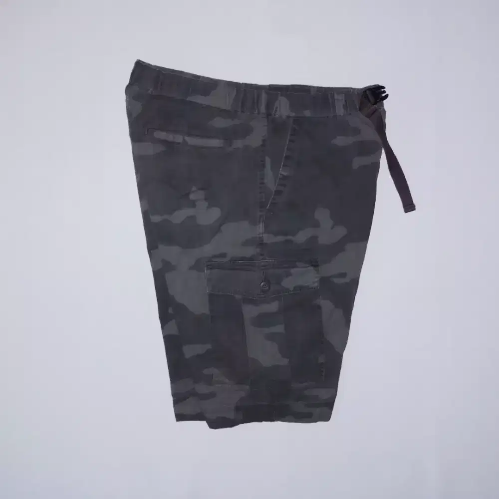 Uniqlo | Celana Cargo Army UNIQLO