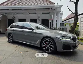 BMW 530i 2022 M type Touring