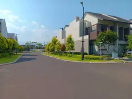 Disewakan Rumah Corner Semi Furnish di Cluster Flora Summarecon