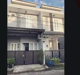 Dijual Rumah 2 Lantai Di Rungkut Dekat Raya Pandugo, Graha YKP, MERR