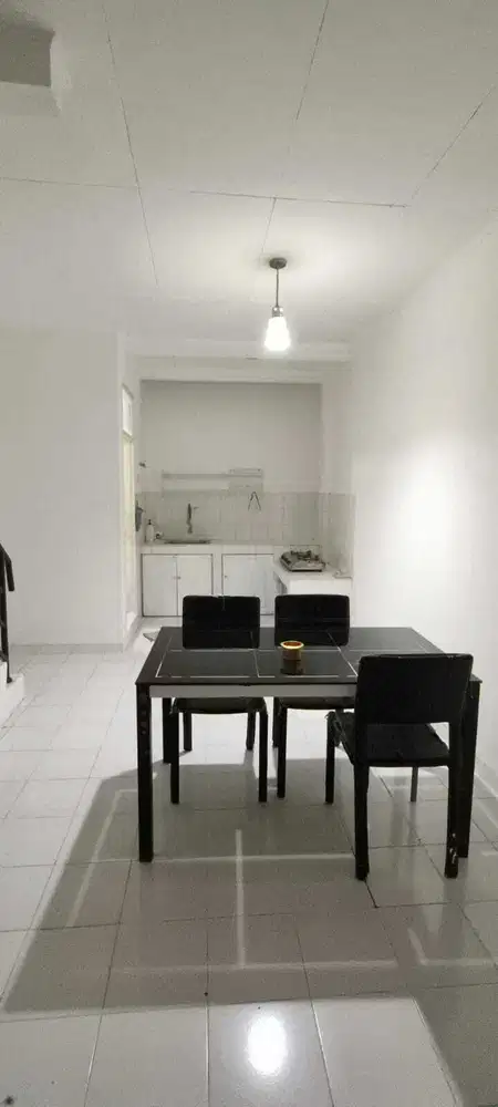 Dijual rumah TPL 2KT+1 rapi siap huni