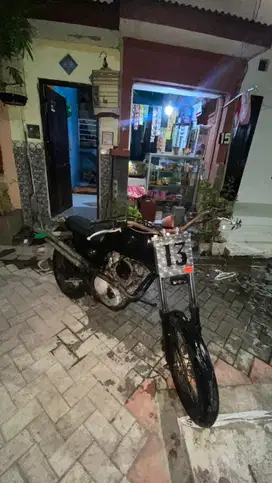 Motor Custom flat Track Basic Scorpio