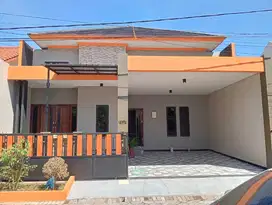 Rumah kos aktif 200 m2 harga 1,7 milyar di Jatayu Rewwin, Sidoarjo