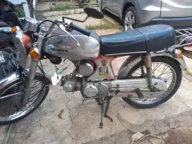 Honda astrea 90z