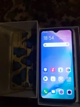 Vivo Y17 Warna Merah