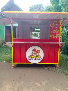 Booth container