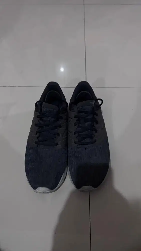 Sepatu new balance running