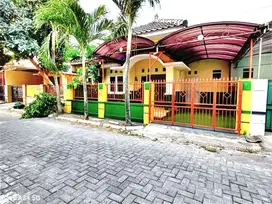 Rumah Cantik Strategis Tengah Kota Solo