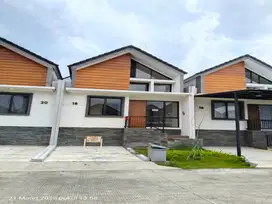 Dijual Rumah di Spring Valley, Sentul City, 81m2, View Gunung Pancar
