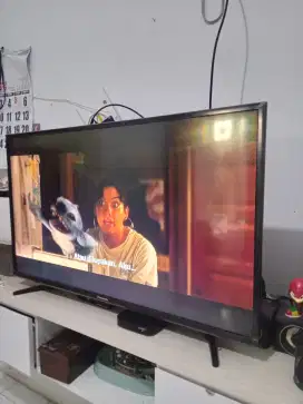 TV LED 43 inch Panasonic