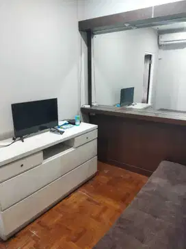 Dijual Apartemen Metropolis, dekat ubaya dan petra, full furnish