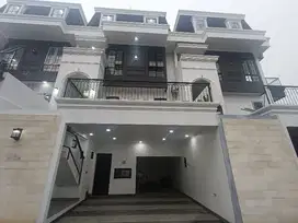DIJUAL CEPAT MURAH RUMAH MEWAH KOLAM RENANG DALAM CLUSTER DI PEJATEN