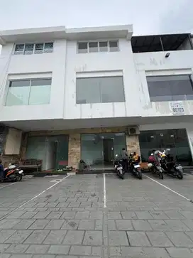 Disewakan ruko di Ampera jakarta selatan