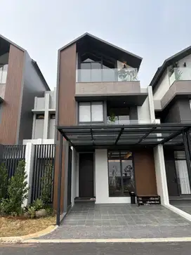 Dijual Rumah 2 Lantai Cluster Vanica Residence Summarecon Crown Gading