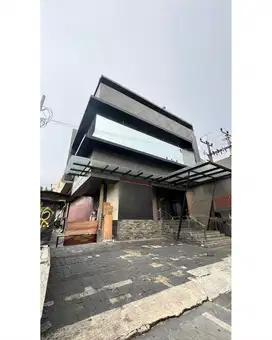 Dijual Gedung ex FnB Hoek 636m2 14,5x44 SHM di Jalan Kemang Raya