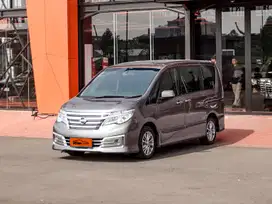 Nissan Serena 2015 Bensin