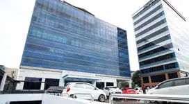 SEWA RUANG KANTOR GEDUNG IS PLAZA JAKARTA TIMUR