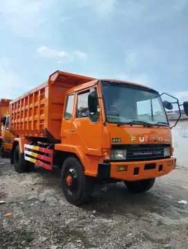 DUMPTRUK INDEX 17 KUBIK MITSUBISHI FUSO 220PS FM517H 4x2 TH. 2016